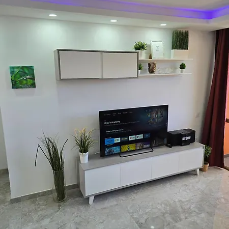 Eden Mit Beheiztem Pool, Luxurioese Ausstattung Mit Marmorboden, Marmorbadezimmer شقة لوس كريستيانوس