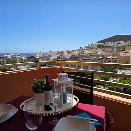 Apartman Eden Mit Beheiztem Pool, Luxurioese Ausstattung Mit Marmorboden, Marmorbadezimmer Los Cristianos