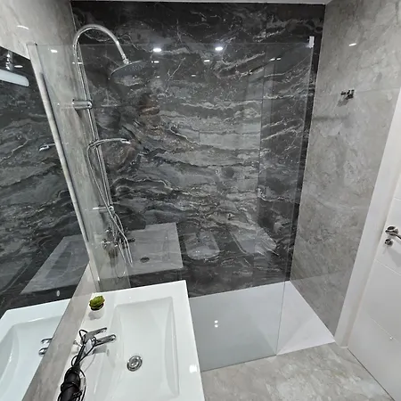 Apartament Eden Mit Beheiztem Pool, Luxurioese Ausstattung Mit Marmorboden, Marmorbadezimmer Los Cristianos (Tenerife)