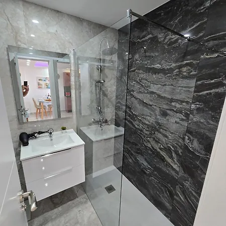 Eden Mit Beheiztem Pool, Luxurioese Ausstattung Mit Marmorboden, Marmorbadezimmer Apartament *